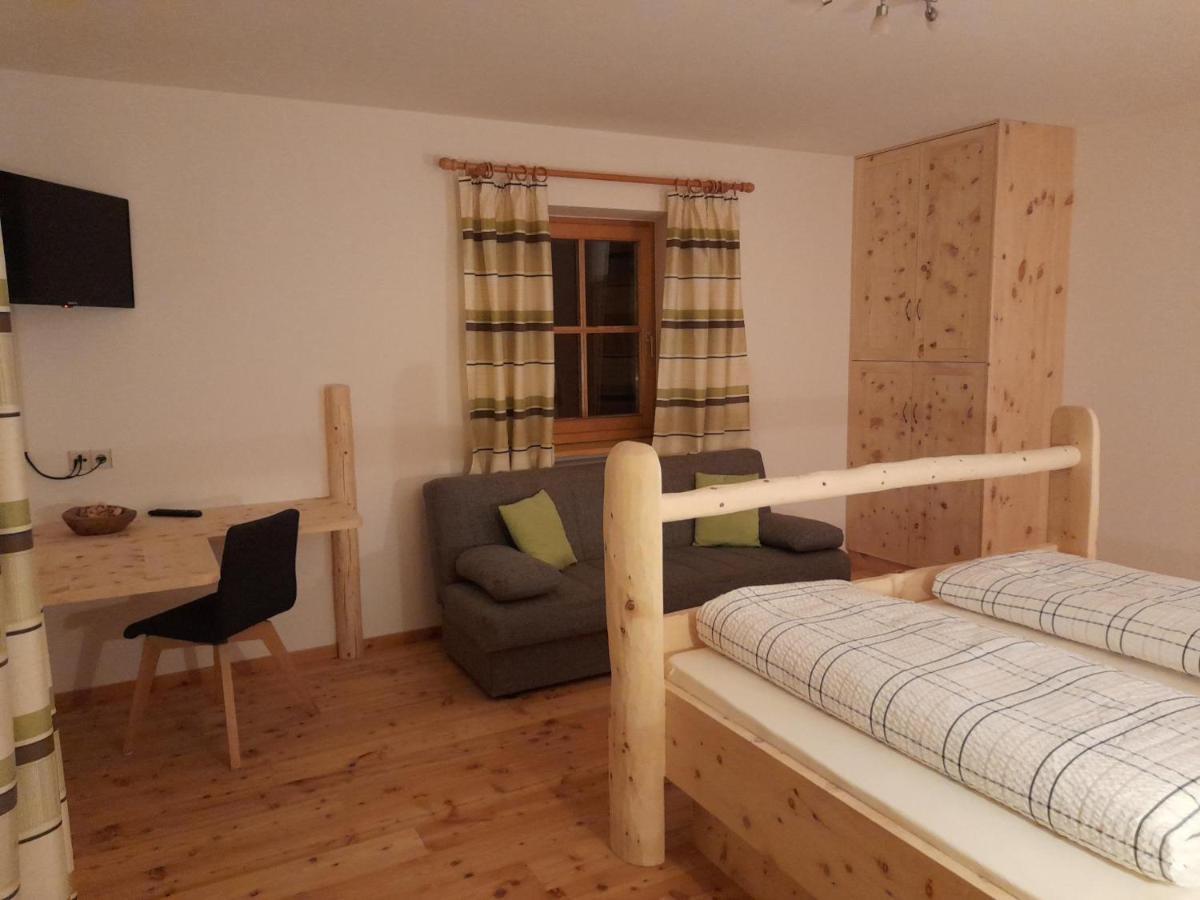 Schweiggerhof -Agriturismo- Farm Holidays Вилландро Экстерьер фото